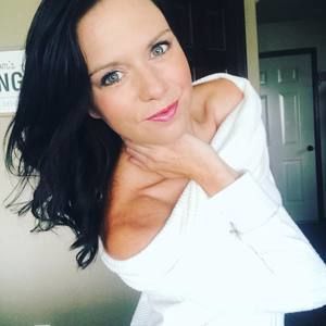 Meet your Posher, Valerie